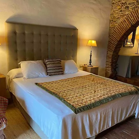 Отель Carbo De Пералада