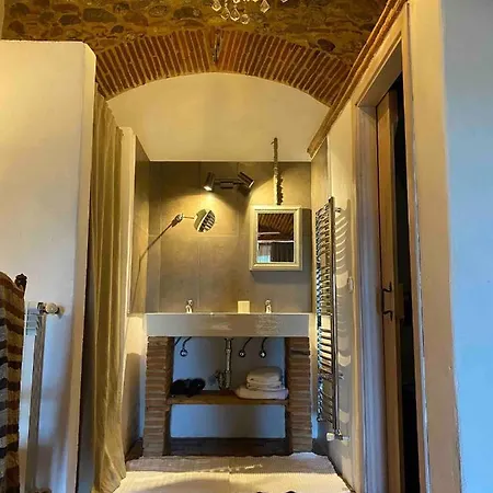 Hotel Carbo De *