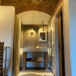 Otel Carbo De *